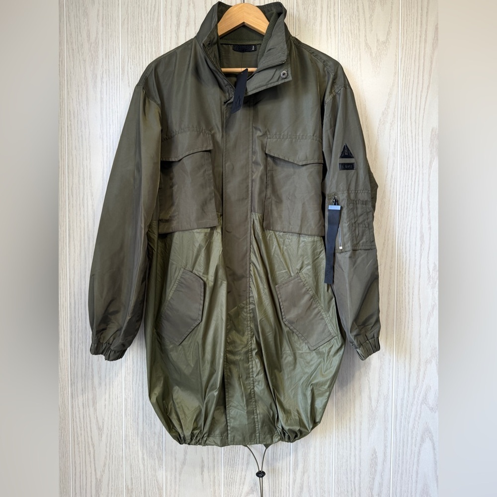 LALA ANTHONY Wind/Rain Jacket Olive Green Multi Pockets Details Size 18/20 NWT